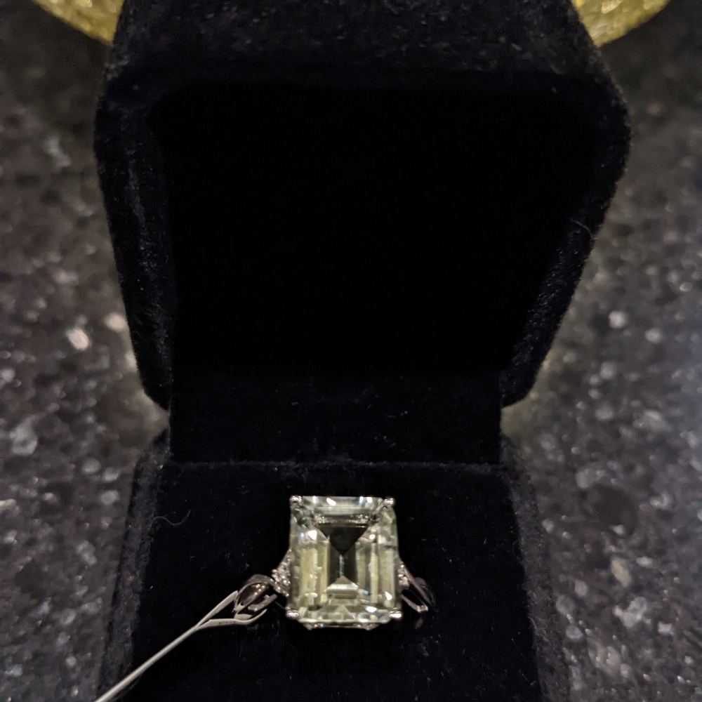 DELMAR STERLING SILVER PASIOLITE & WHITE TOPAZ SIZE 8 NEW IN BOX ❤